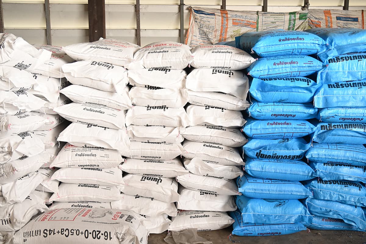 economic-business-thai-chemical-fertilizer-urea-SPACEBAR-Photo01.jpg