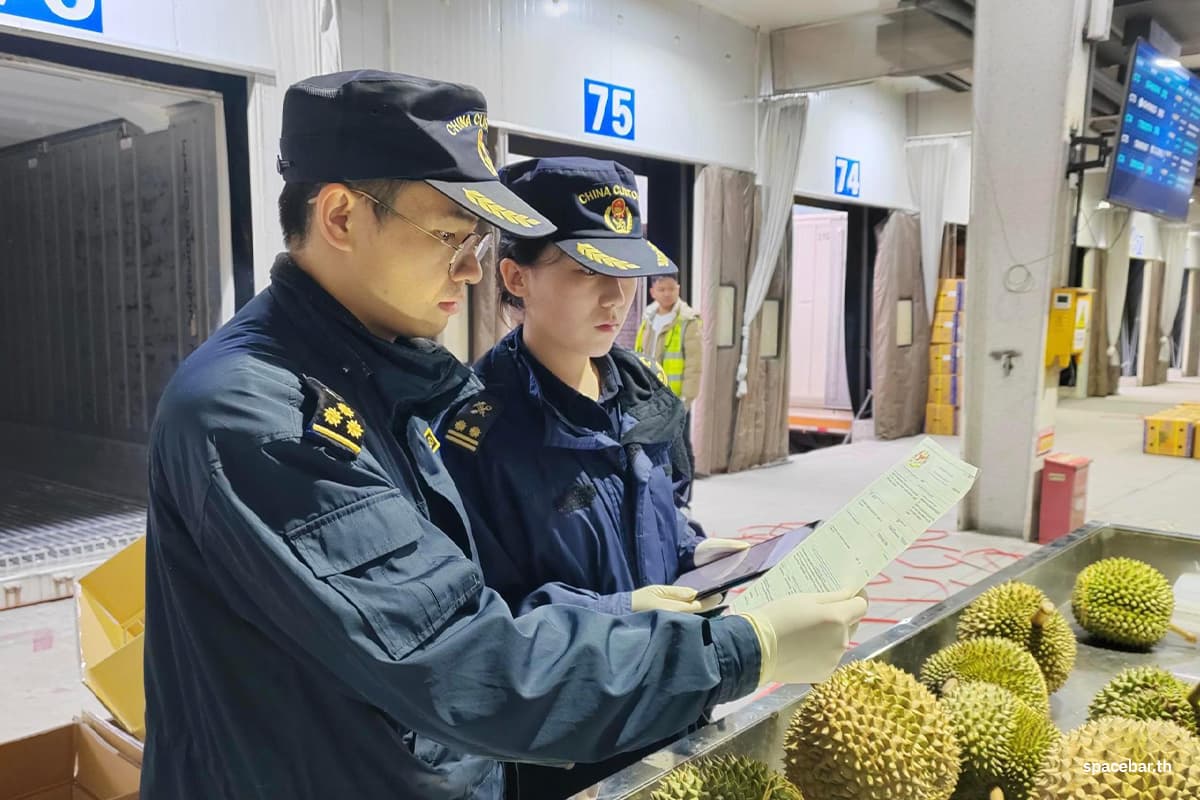 economic-business-thai-durian-pomelo-chinese-new-year-fruit-SPACEBAR-Photo02-1.jpg