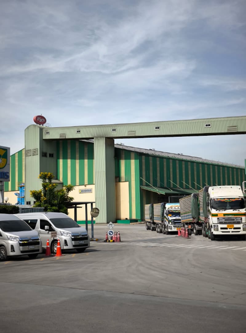 economic-business-thai-emos-ptt-esg-SPACEBAR-Photo V01-1.jpg