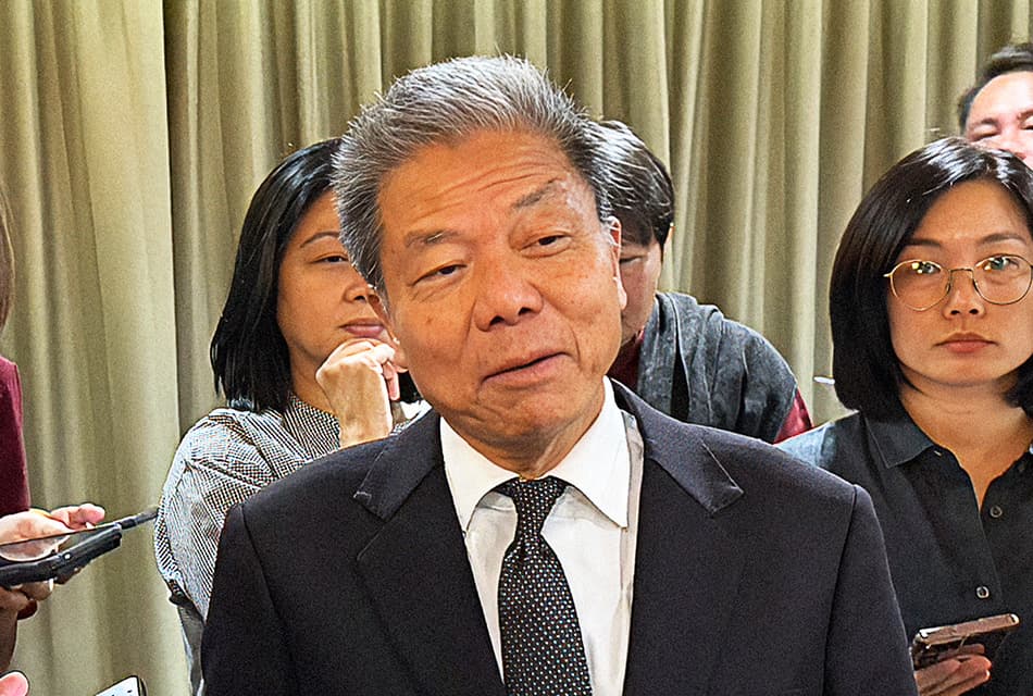 ปิดฉากประธาน กสทช.? นายกฯ ลงนามทูลเกล้าฯ ขอ ‘นพ.สรณ’ พ้นตำแหน่ง