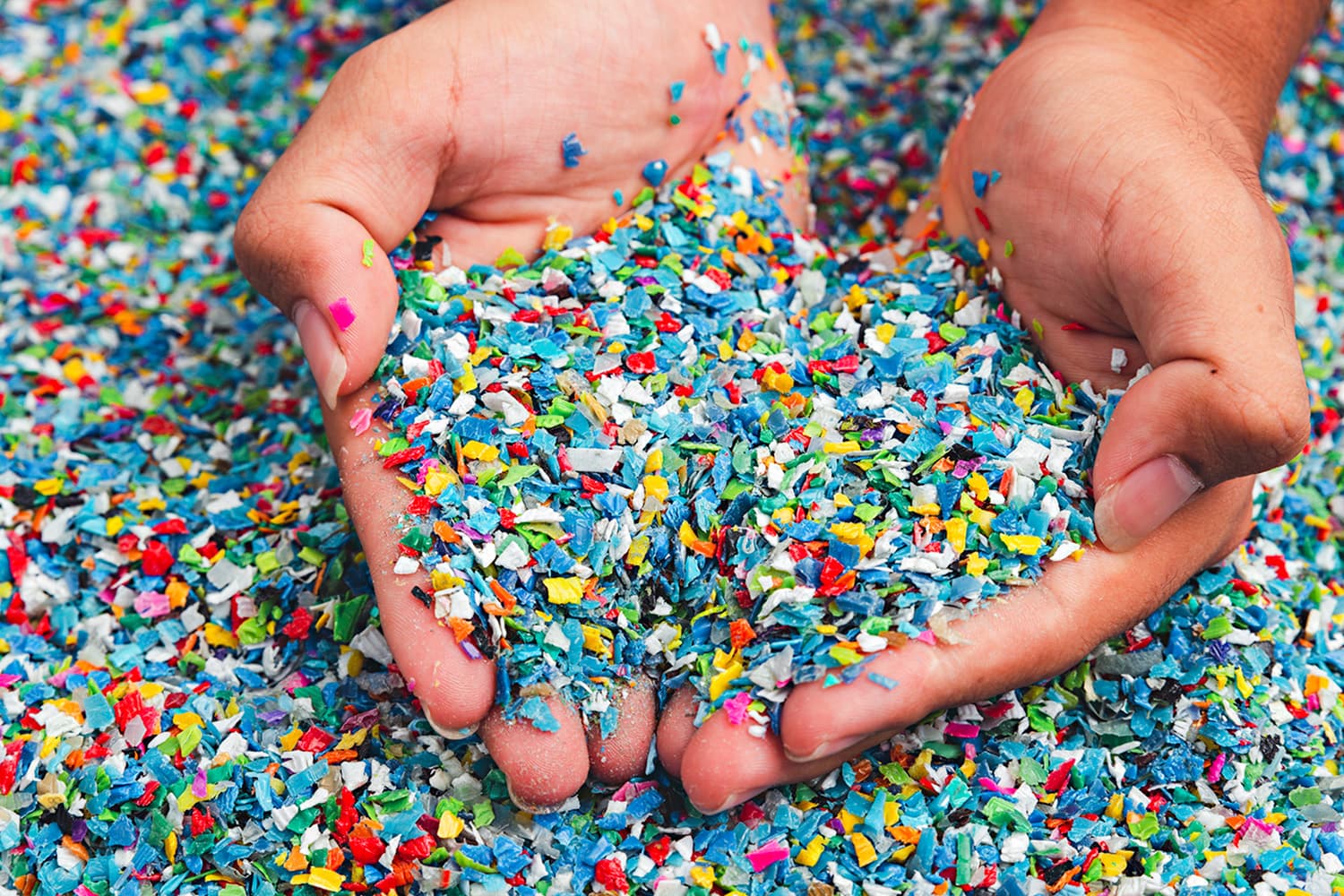 พาณิชย์–อุตฯ จับมือคุม ‘เม็ดพลาสติก’ สกัดราคาพุ่ง