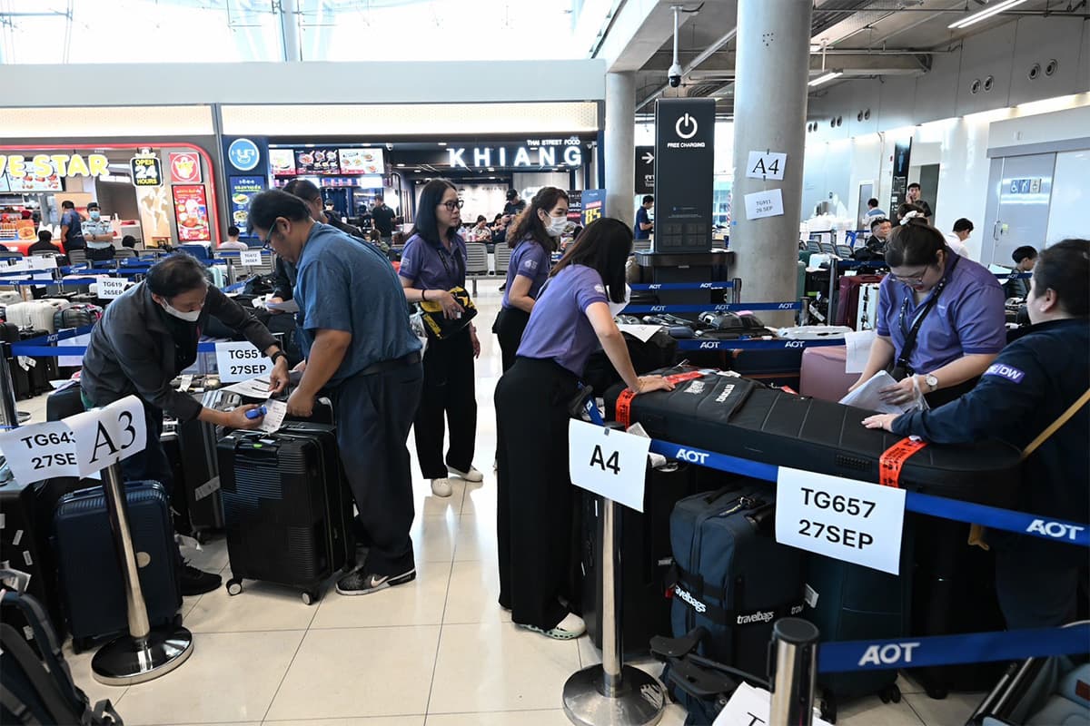 economic-business-thai-tg-airline-airport-SPACEBAR-Photo01.jpg