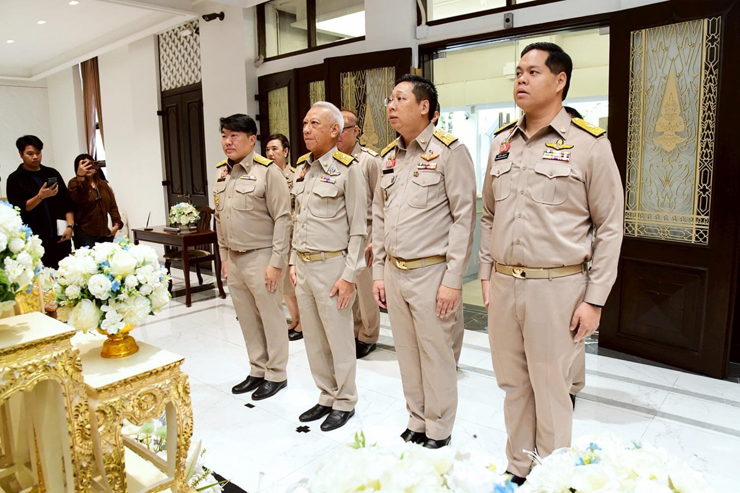 ‘พิพัฒน์’ นำทีมคมนาคมเข้าทำงานวันแรก ชู 4 มิติขับเคลื่อนประเทศ