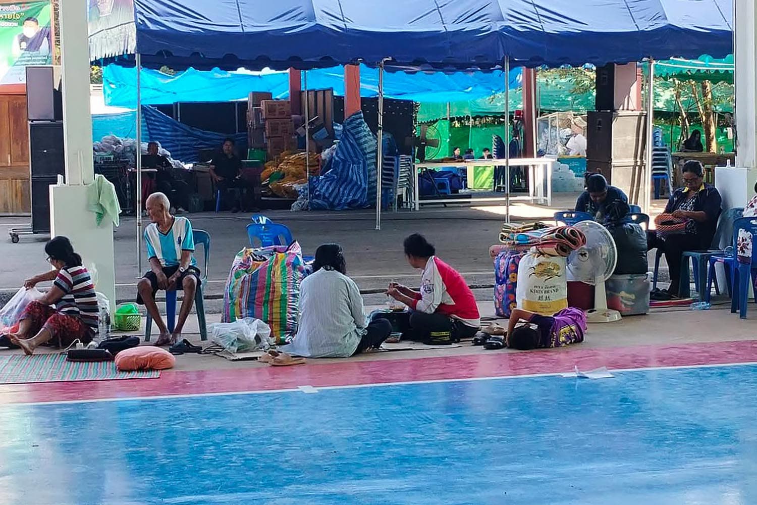 ชายแดนเดือด! สู้รบฉุดรายได้ ครม.อุ้มด่วน