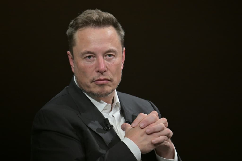 Elon Musk อาจเป็นเศรษฐีระดับล้านล้านเมื่อ SpaceX เข้าตลาด