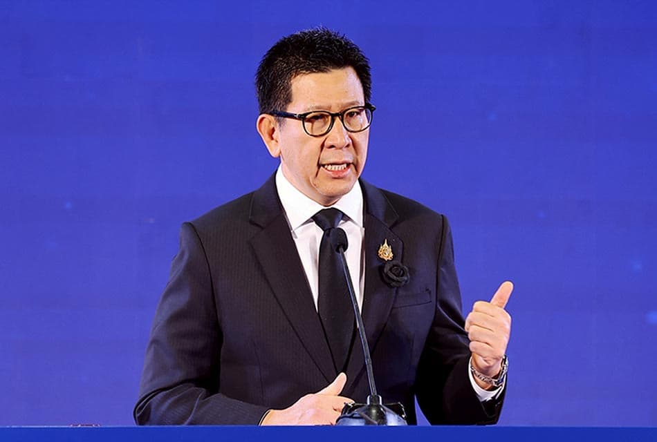 วิกฤตพลังงานซ้ำ รัฐลดสำรองน้ำมัน เร่งแก้ขาดหน้าปั๊ม