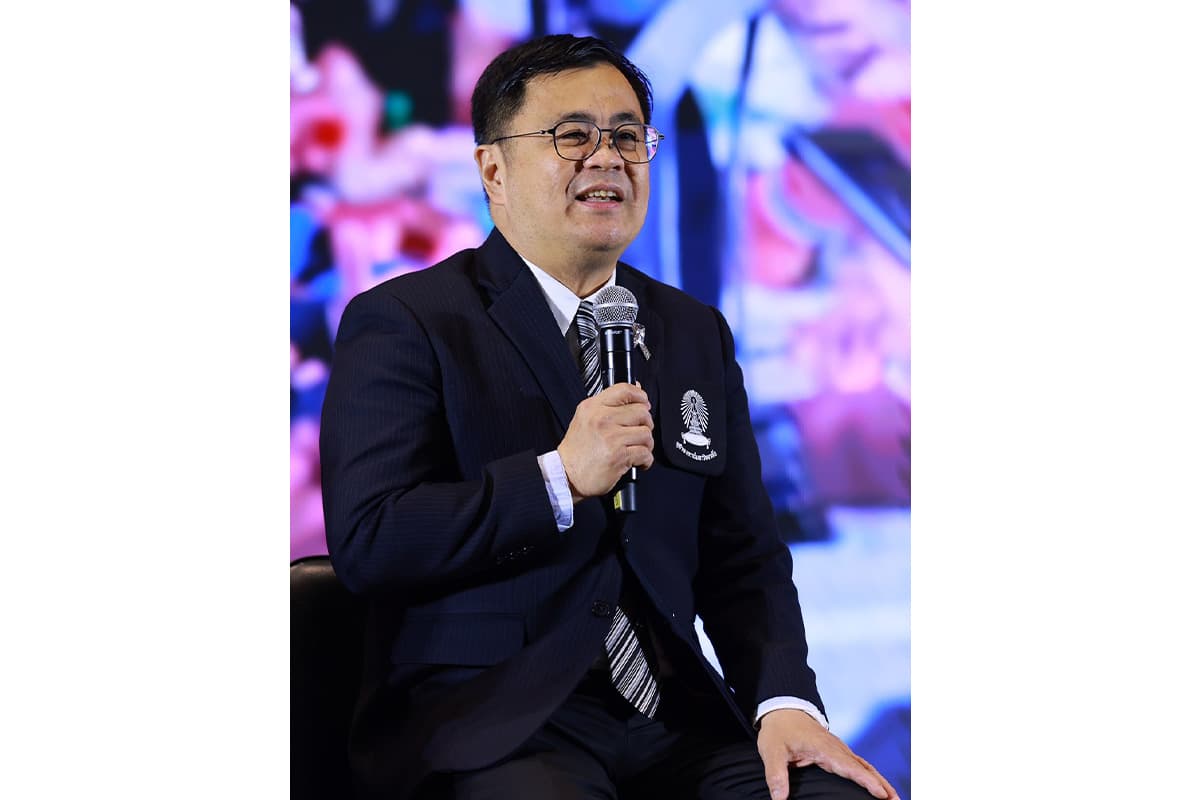 ศ.ดร.วิเลิศ ภูริวัชร อธิการบดีจุฬาลงกรณ์มหาวิทยาลัย 