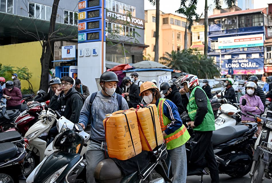 พิษสงครามอิหร่าน! แต่ละประเทศในเอเชียรับมือ ‘วิกฤตน้ำมันแพง’ กันยังไง?