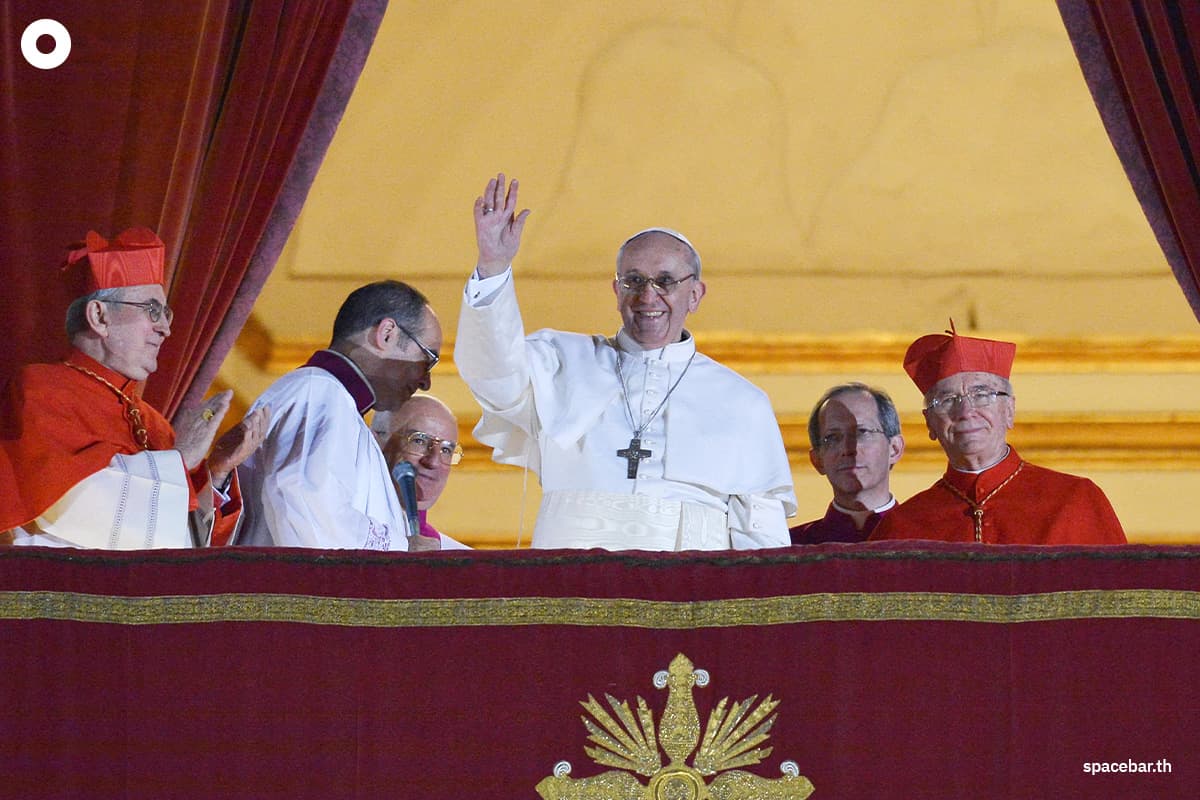 how_a_conclave_elects_a_new_pope_SPACEBAR_Photo01_c3445c1d17.jpg