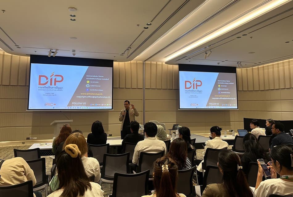 กรมทรัพย์สินฯ ปลุกลิขสิทธิ์ ดันหนังสือไทยโตทะลุ 2 หมื่นล้าน