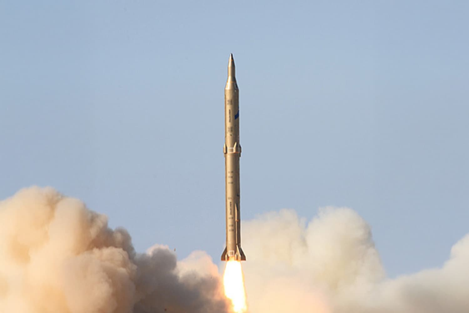 ทำความรู้จักขีปนาวุธ ‘Sejjil’ ที่อิหร่านใช้ยิงตอบโต้สหรัฐฯ-อิสราเอลครั้งแรก