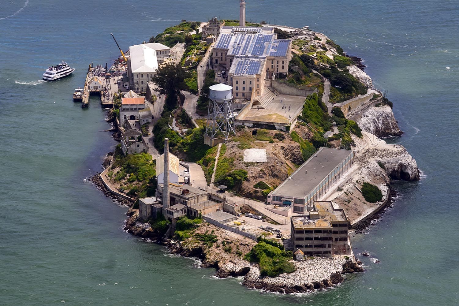 key_facts_about_alcatraz_prison_SPACEBAR_Hero_bf08d97e27.jpg