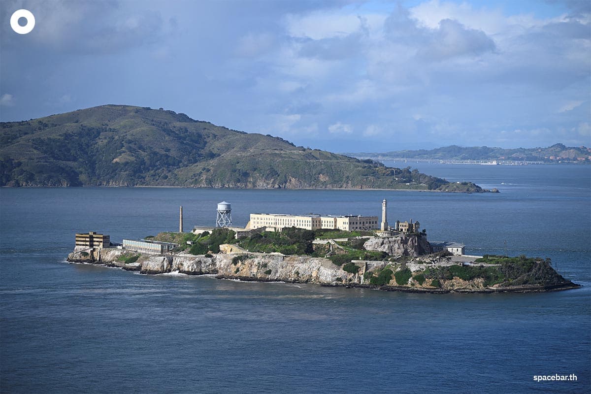 key_facts_about_alcatraz_prison_SPACEBAR_Photo01_df6a8a0bd3.jpg