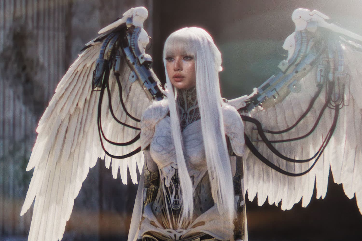 LISA จับมือ Anyma ปล่อย ‘Bad Angel’ ซิงเกิลคอลแลบสุดล้ำก่อนขึ้นเวที Coachella