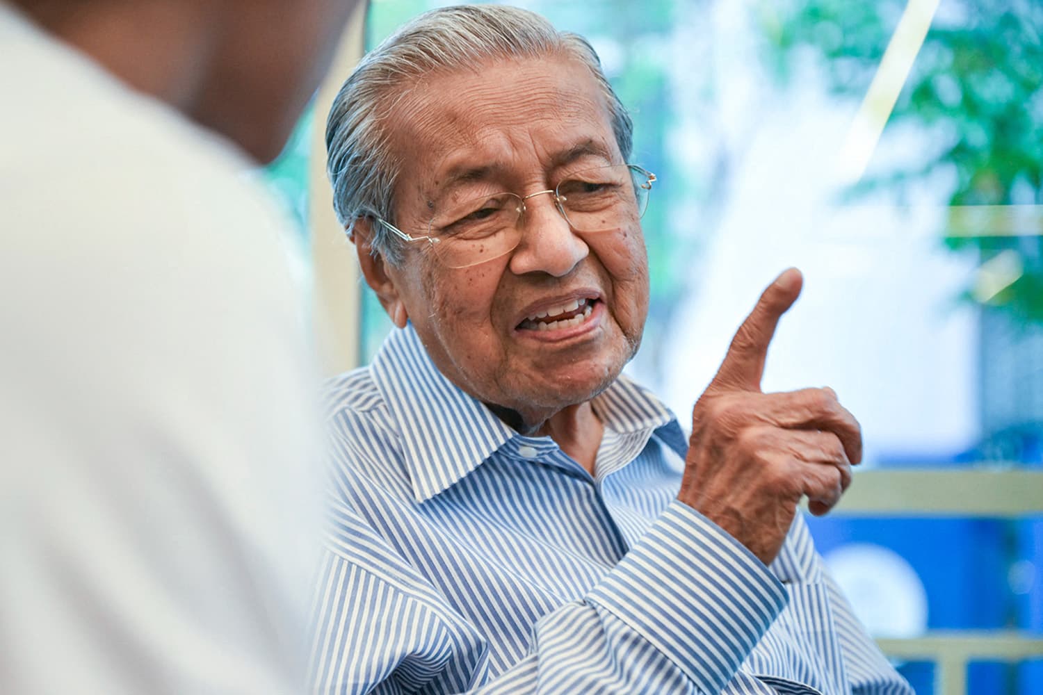 ‘มหาเธร์’ อดีตนายกมาเลย์วิจารณ์ดีลการค้ากับทรัมป์เหมือนยื่น ‘เอกราชของประเทศ’ ใส่มือสหรัฐฯ