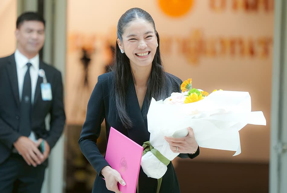 ‘เด็ก ภท.’ มารายงานตัว สส.คนแรกที่สภาฯ