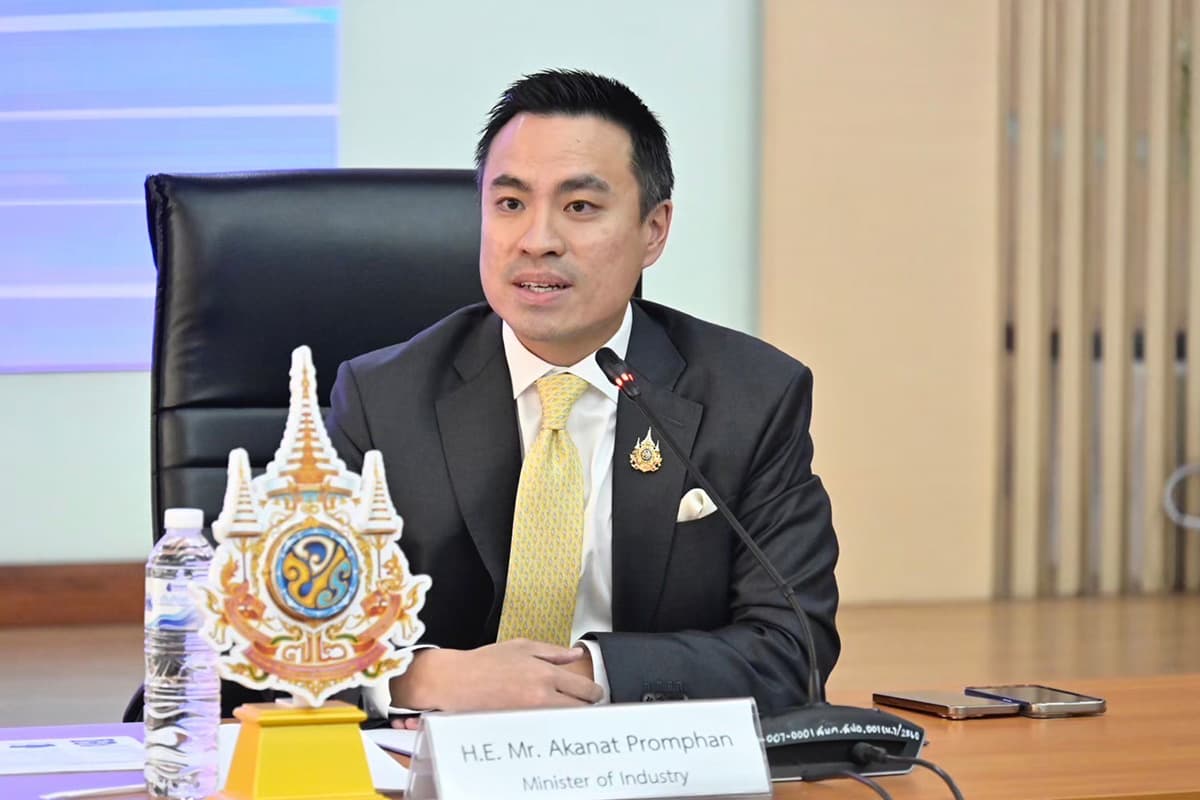moi-tisi-canned-gas-listing-controlled-goods-grilling-cost-SPACEBAR-Photo01-1.jpg