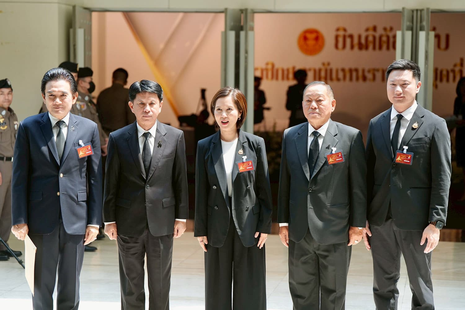 รายงานตัว สส.วันแรกดูบางตา มาแค่ 47 คน