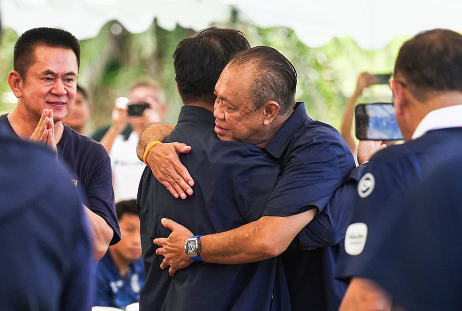 วันเกิด 67 ปี ‘เนวิน’ ขณะ ‘นายกฯ’ บินด่วนร่วมงาน