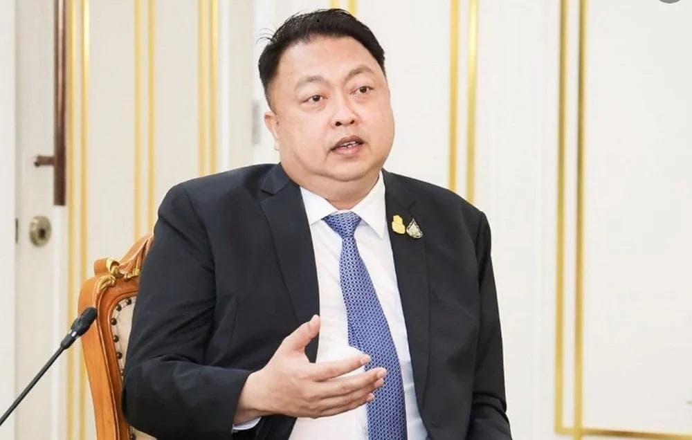 สุชาติ ชมกลิ่น ฉายา มังกรน้ำเค็ม