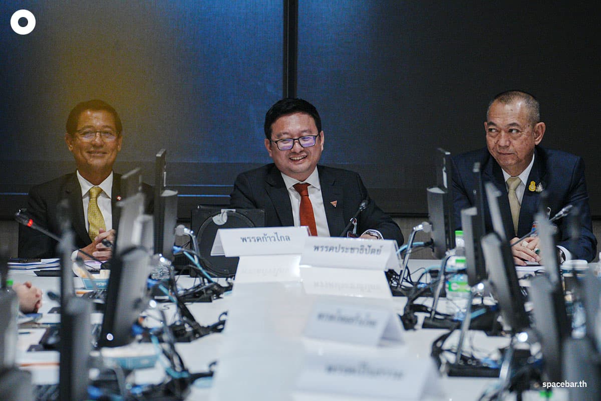 opposition_so_sweet_chaitawat_chalermchai_SPACEBAR_Photo07_9e8d517623.jpg