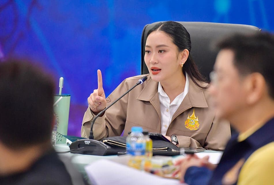 ‘นายกฯ อิ๊งค์’ บินสระแก้ว ถกปัญหาชายแดน-ค้าขายติดขัด ย้ำใช้สันติวิธี ห่วงผลกระทบประชาชน