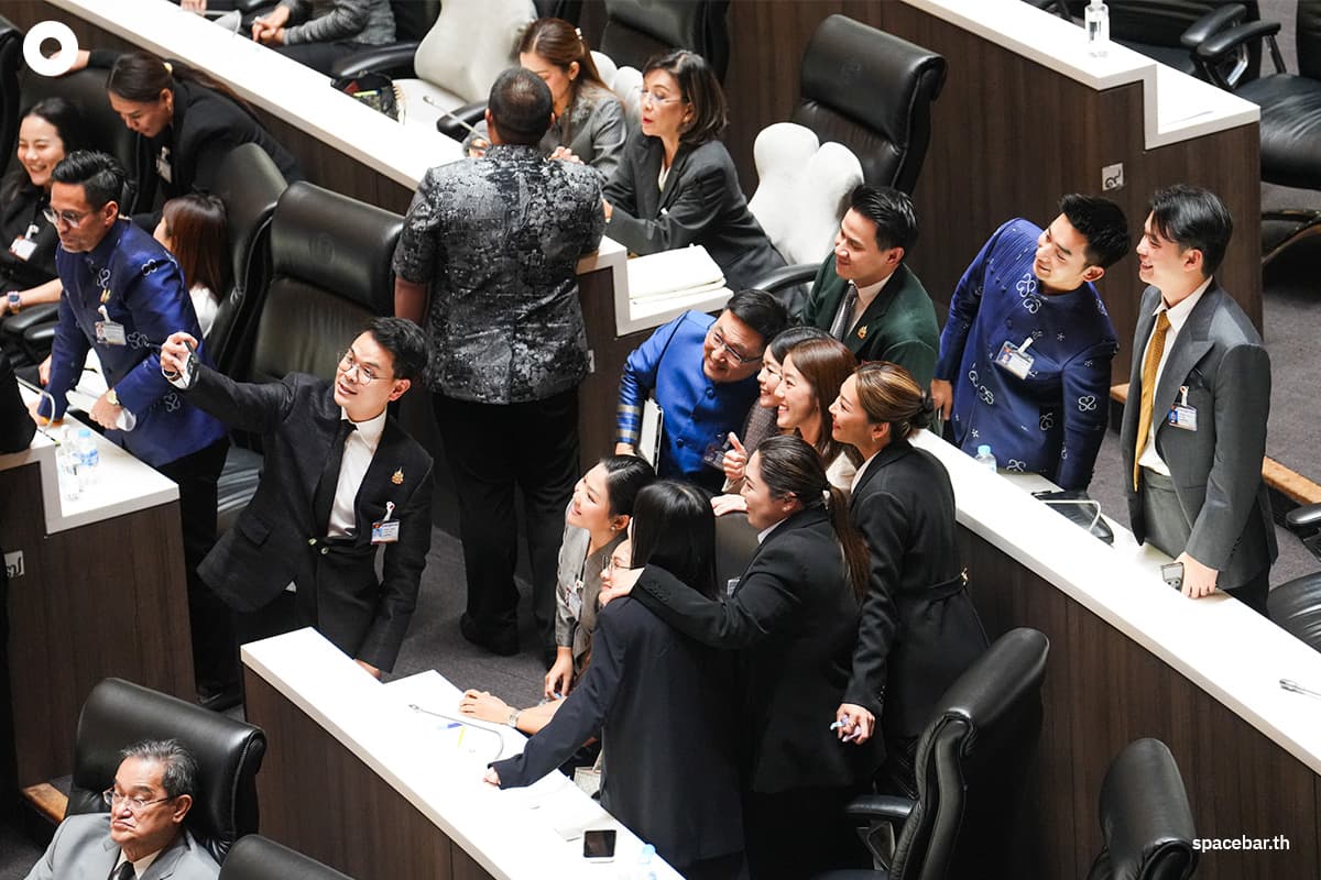 PhotoStory-บรรยากาศที่ประชุมสภาฯ วาระอภิปรายร่าง พ.ร.บ.งบประมาณรายจ่ายประจำปี 2570 วงเงิน 3.78 ล้านล้านบาท วาระแรก (วันที่ 3)