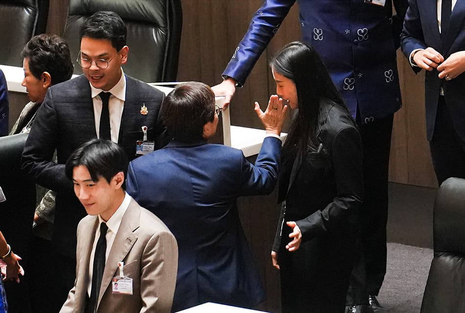 เก็บตกวันที่ 3 ศึกอภิปราย ‘งบฯ ปี 70’ วาระแรก