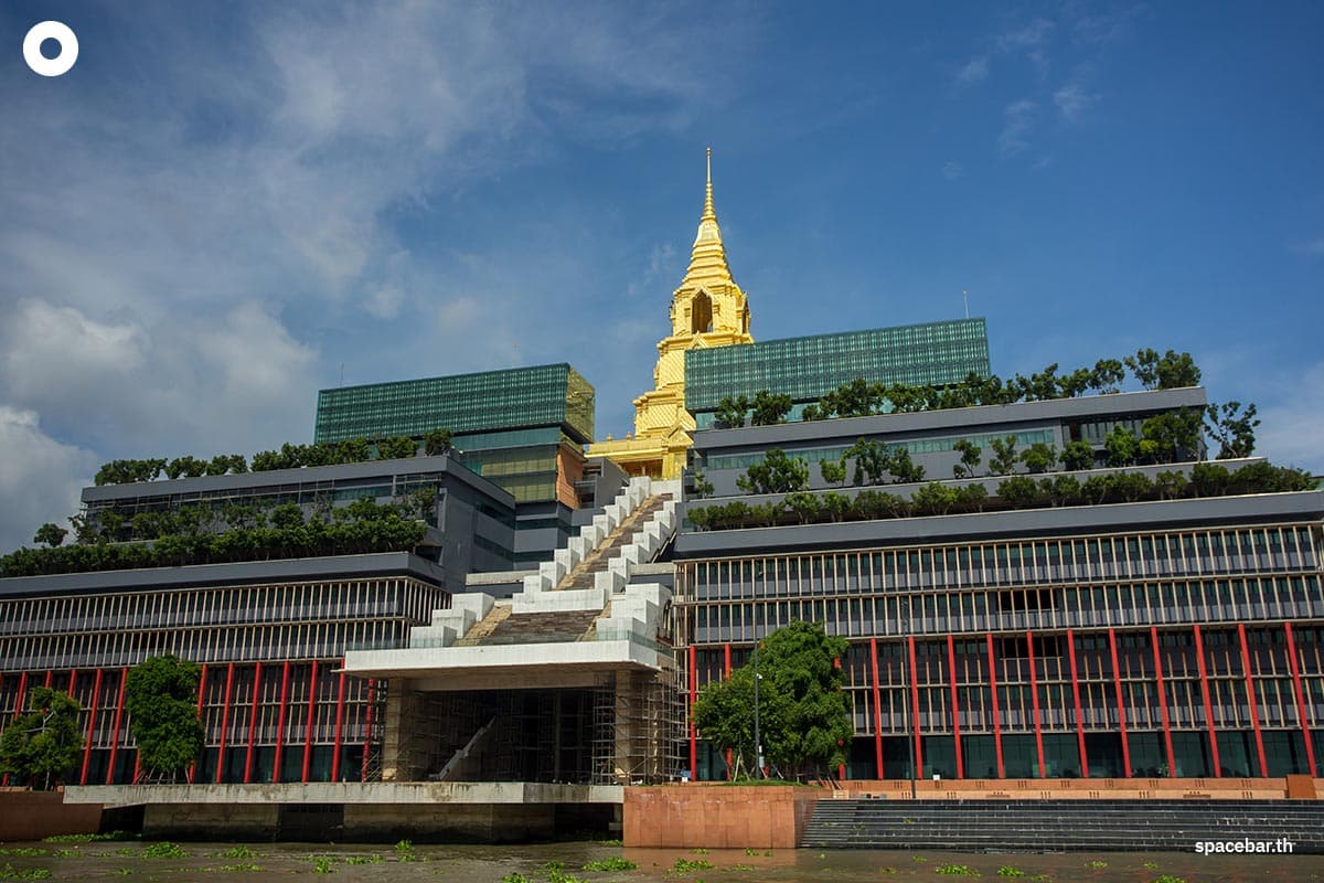 parliment_building_around_the_world_SPACEBAR_Photo02_83d3cb2512.jpg