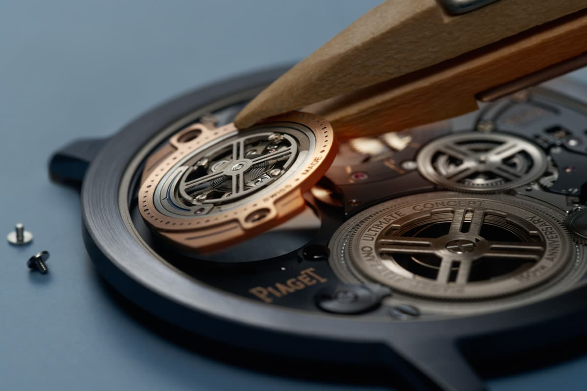 piaget_altiplano_ultimate_concept_tourbillon_SPACEBAR_Photo04_89ab4f44f1.jpg