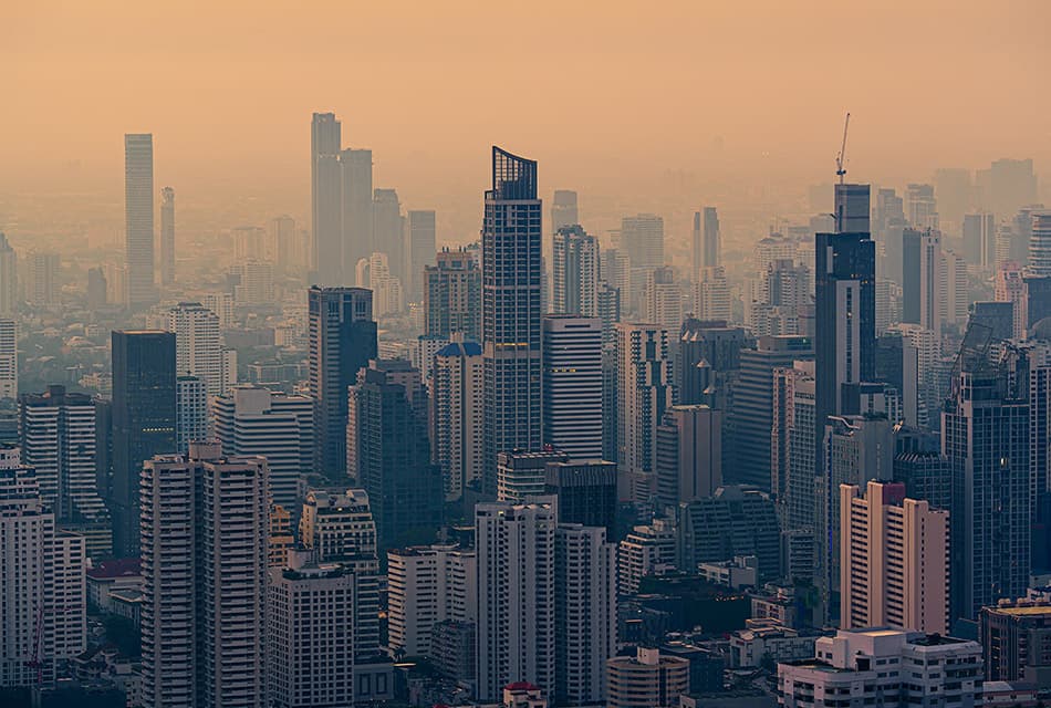 PM2.5 หลายปัจจัย เขย่าเศรษฐกิจไทย