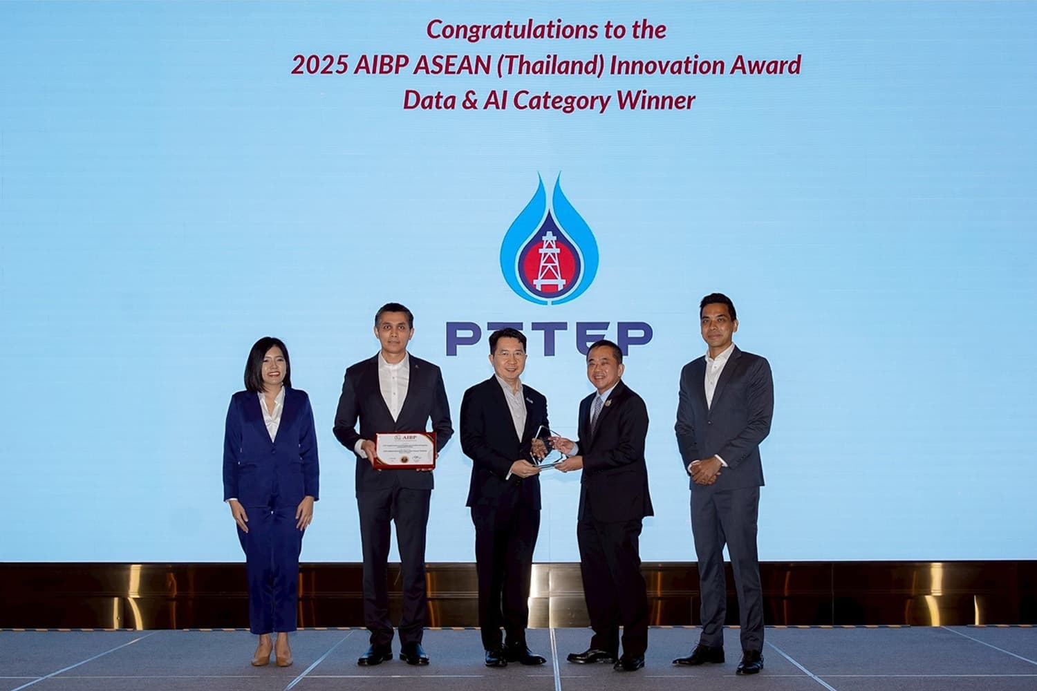 AI ดูแลแท่นขุดเจาะ พา ปตท.สผ. ซิวรางวัล AI อาเซียน