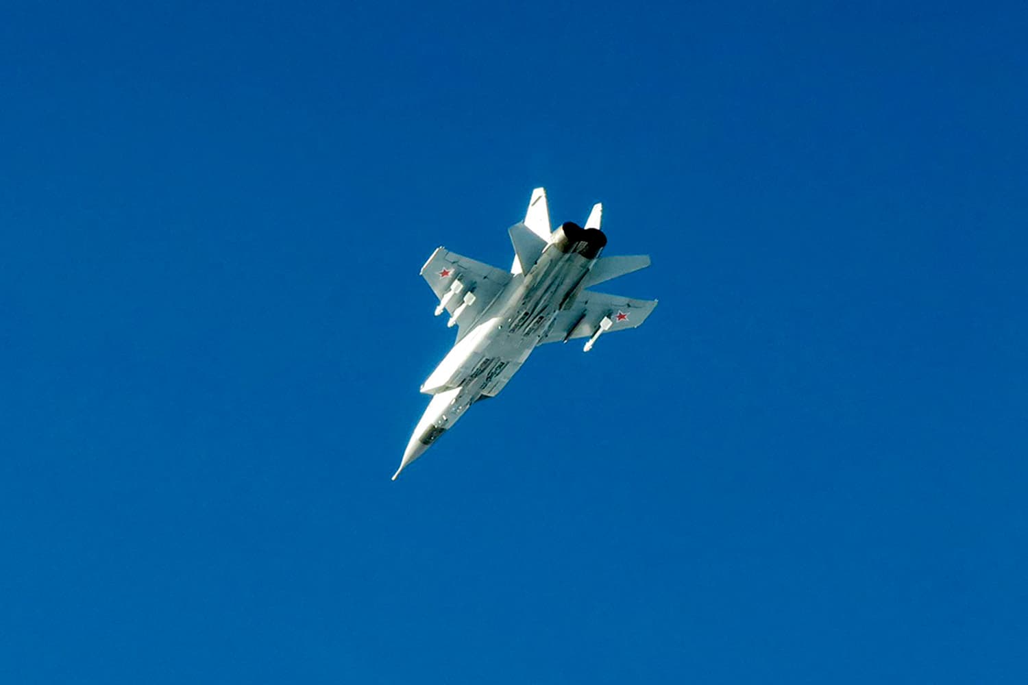 เอสโตเนียโวยเครื่องบินรบรัสเซีย 3 ลำ ‘ละเมิดน่านฟ้า’ NATO ส่งเครื่องบินสกัด