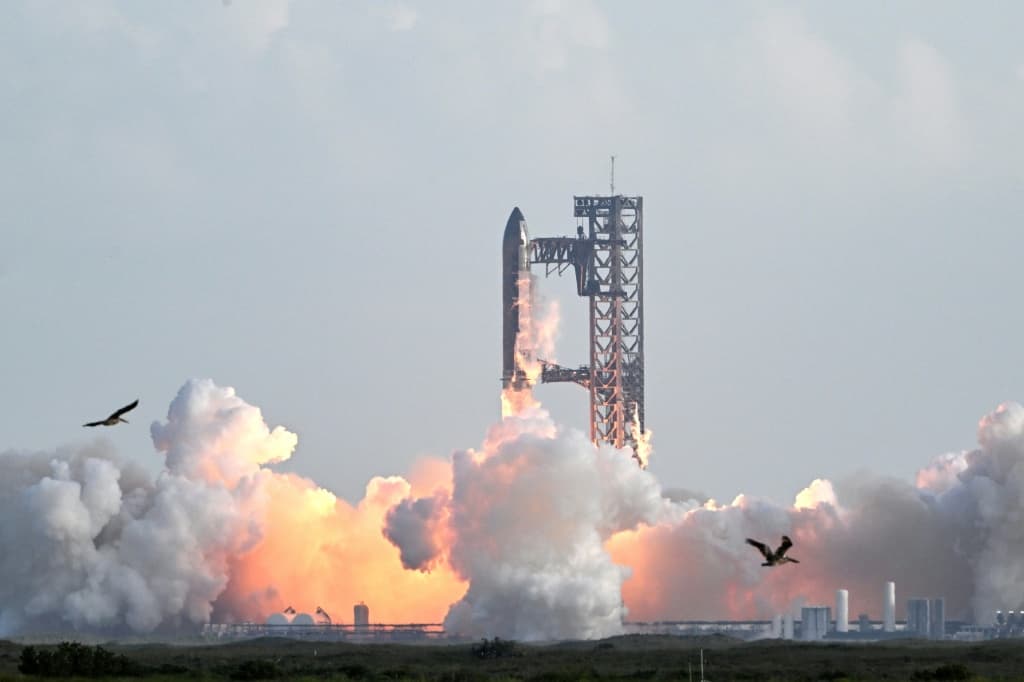 SpaceX เตรียม IPO มูลค่า 1.75 ล้านล้านเหรียญ ผู้เชี่ยวชาญบางคนชี้มูลค่าสูงผิดปกติ