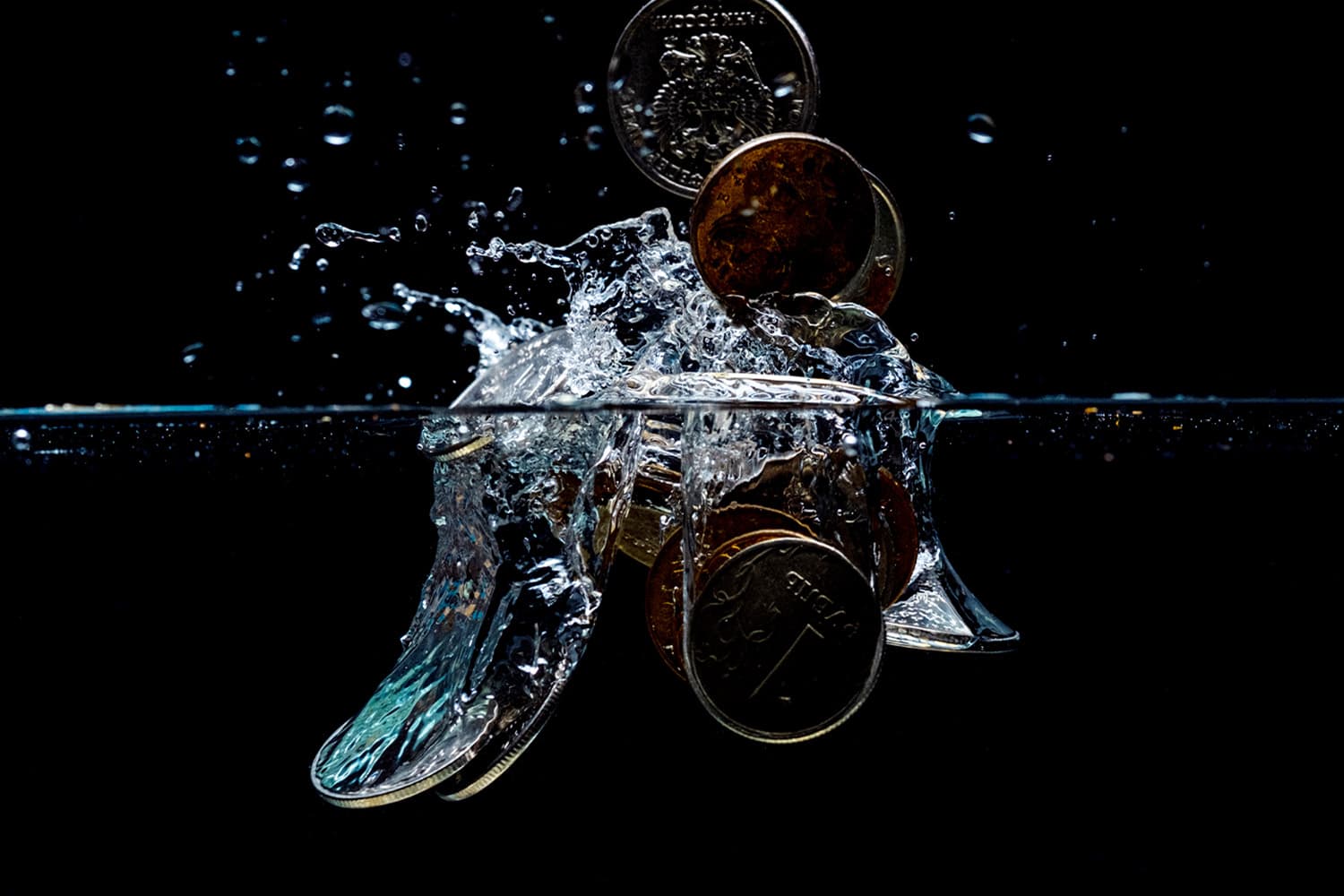 สงกรานต์ในวันที่ ‘บัญชีน้ำโลก’ ติดลบ! UN สั่นระฆังเตือนภาวะล้มละลายด้านน้ำ