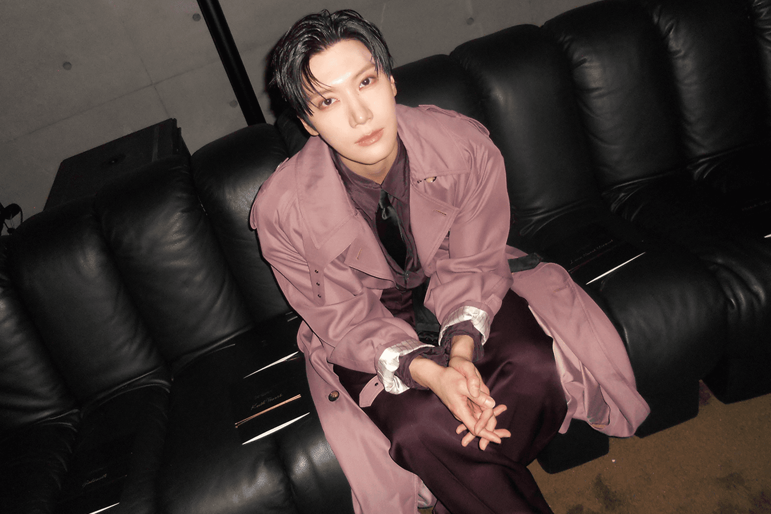 TEN ‘แอมบาสเดอร์ของ Saint Laurent’ เข้าร่วมงานปารีสแฟชั่นวีกติดต่อกันเป็นปีที่ 4!