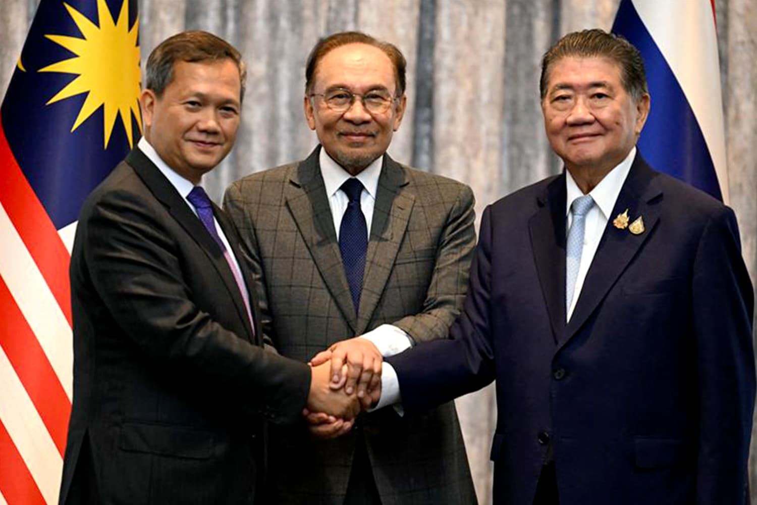 บทวิเคราะห์: สหรัฐฯ-จีนเข้ามาไกล่เกลี่ยความขัดแย้งไทย-กัมพูชาเพราะห่วงผลประโยชน์ตัวเอง