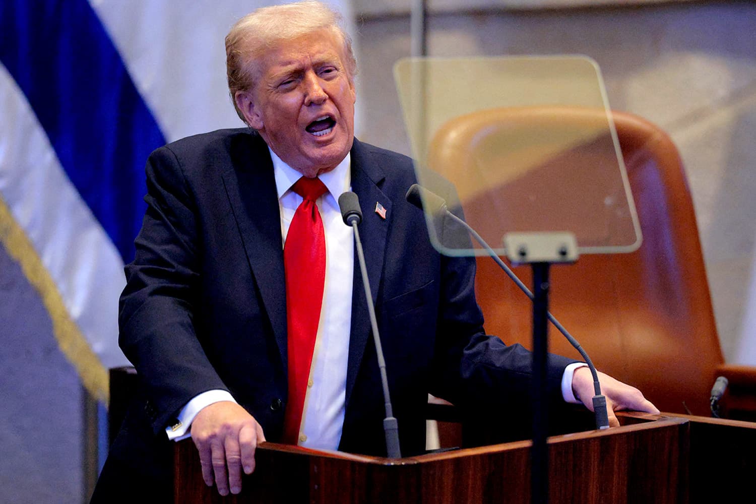 ทรัมป์ขู่ประเทศที่เล่นตุกติกกับดีลการค้าจะถูกเก็บภาษีแพงขึ้น