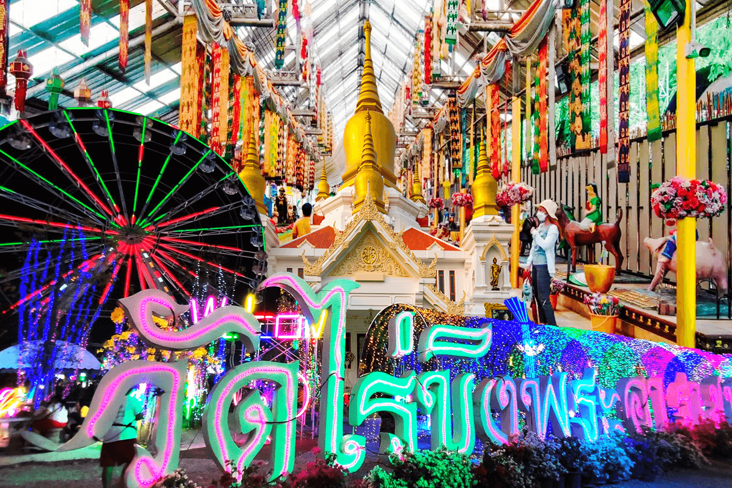 ทำไม ‘วัดไร่ขิง’ ถึงเป็นอีเวนต์ทองคำของเหล่าพ่อค้าแม่ค้า