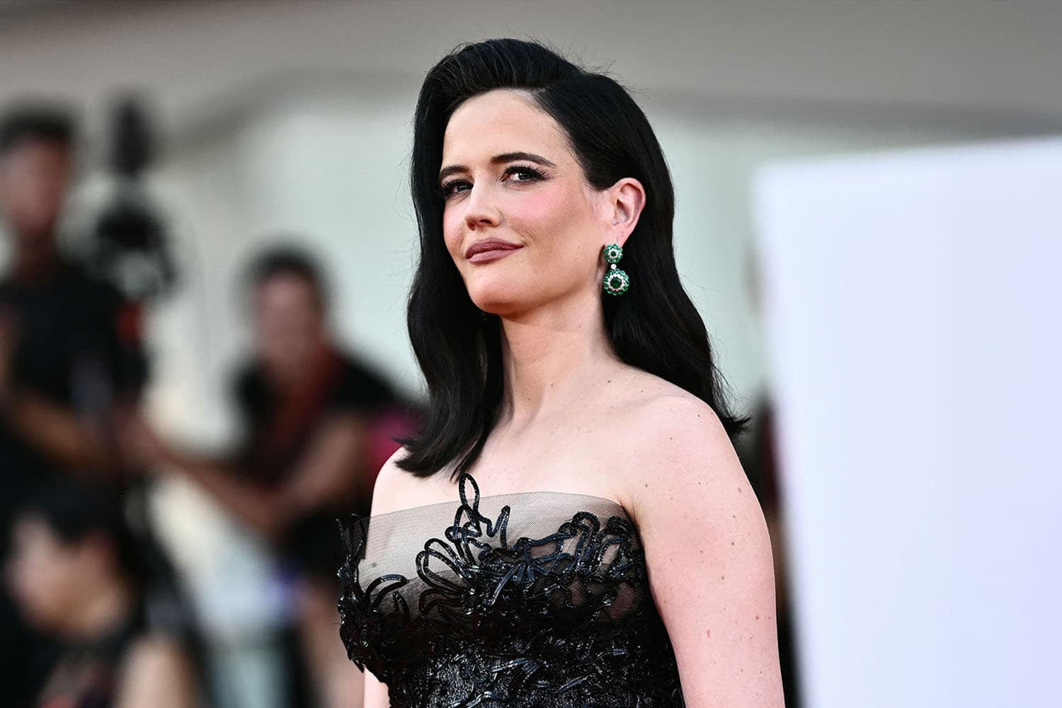 Netflix ประกาศเปิดตัว เอวา กรีน รับบทน้าโอฟิเลียใน Wednesday 3