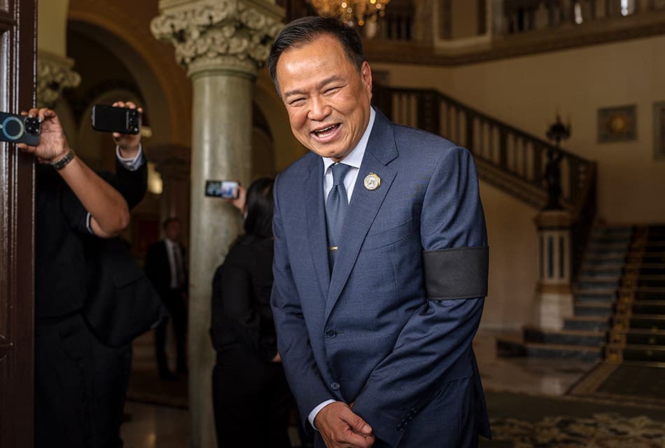 อนุทินเปิดใจกับนิตยสาร TIME การชนะเลือกตั้งมีความหมายอย่างไรต่อประเทศไทยและโลก