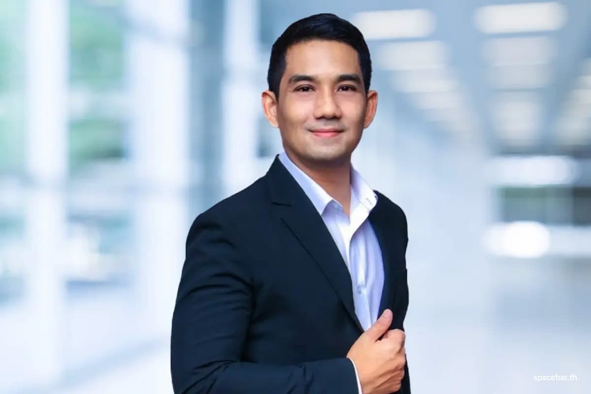 วรุต รุ่งขำ ผู้อำนวยการฝ่ายวิเคราะห์ บริษัท วายแอลจี บูลเลี่ยน แอนด์ ฟิวเจอร์ส จำกัด
