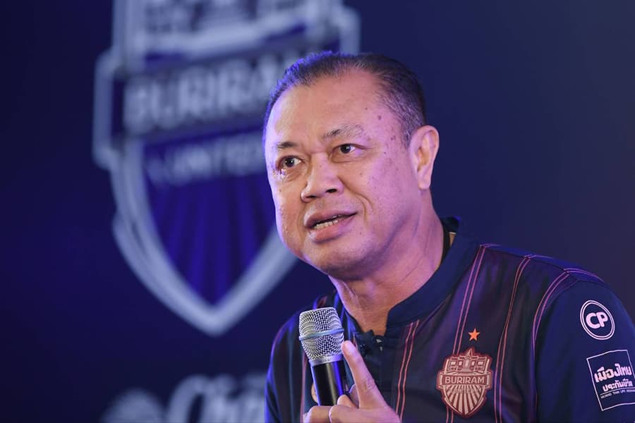 เนวิน ชิดชอบ