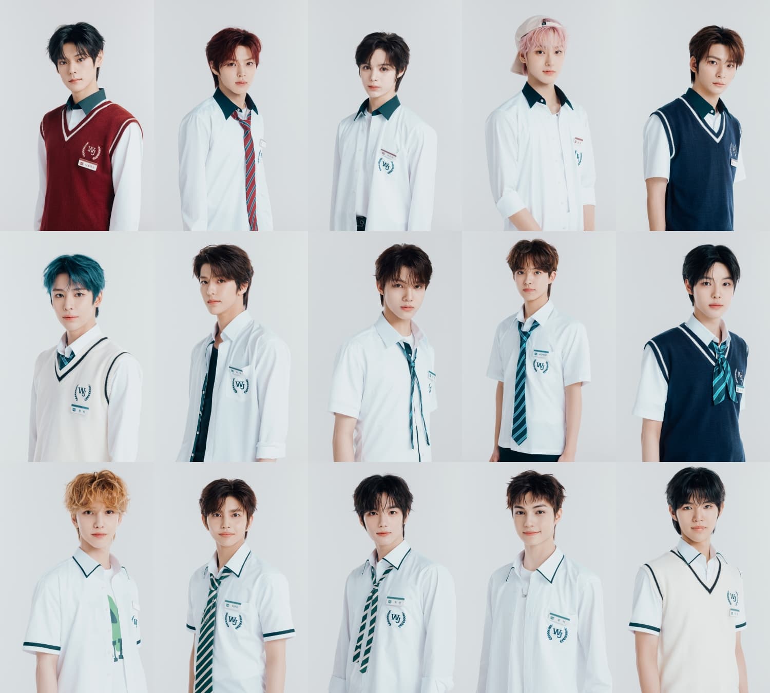 <แถวที่ 1> เรียงลำดับจากซ้ายไปขวา : NICHOLAS, KASSHO, JUSTIN, HYUNJUN, WOOLIN <แถวที่ 2> เรียงลำดับจากซ้ายไปขวา : HANBI, SONGHA, KACHIN, SADAHARU, TATA <แถวที่ 3> เรียงลำดับจากซ้ายไปขวา : DANIEL, HARUTA, HAMIN, CHARLIE, JAEWON