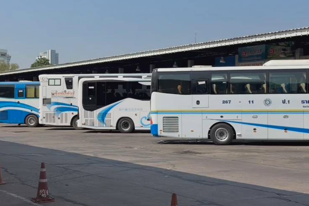 Bus-operators-adjust-their-schedules-during-Songkran-to-cope-with-the-high-fuel-prices-SPACEBAR-Photo02.jpg