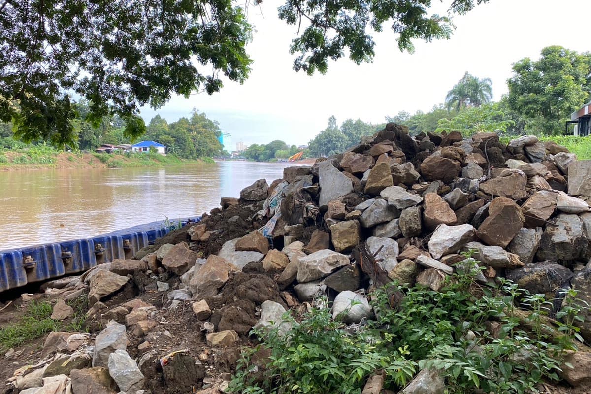Chiang Mai-asks-the-government-to-review-the-demolition-of-three-ancient-weirs-in-the-Ping River-SPACEBAR-Photo03-1.jpg