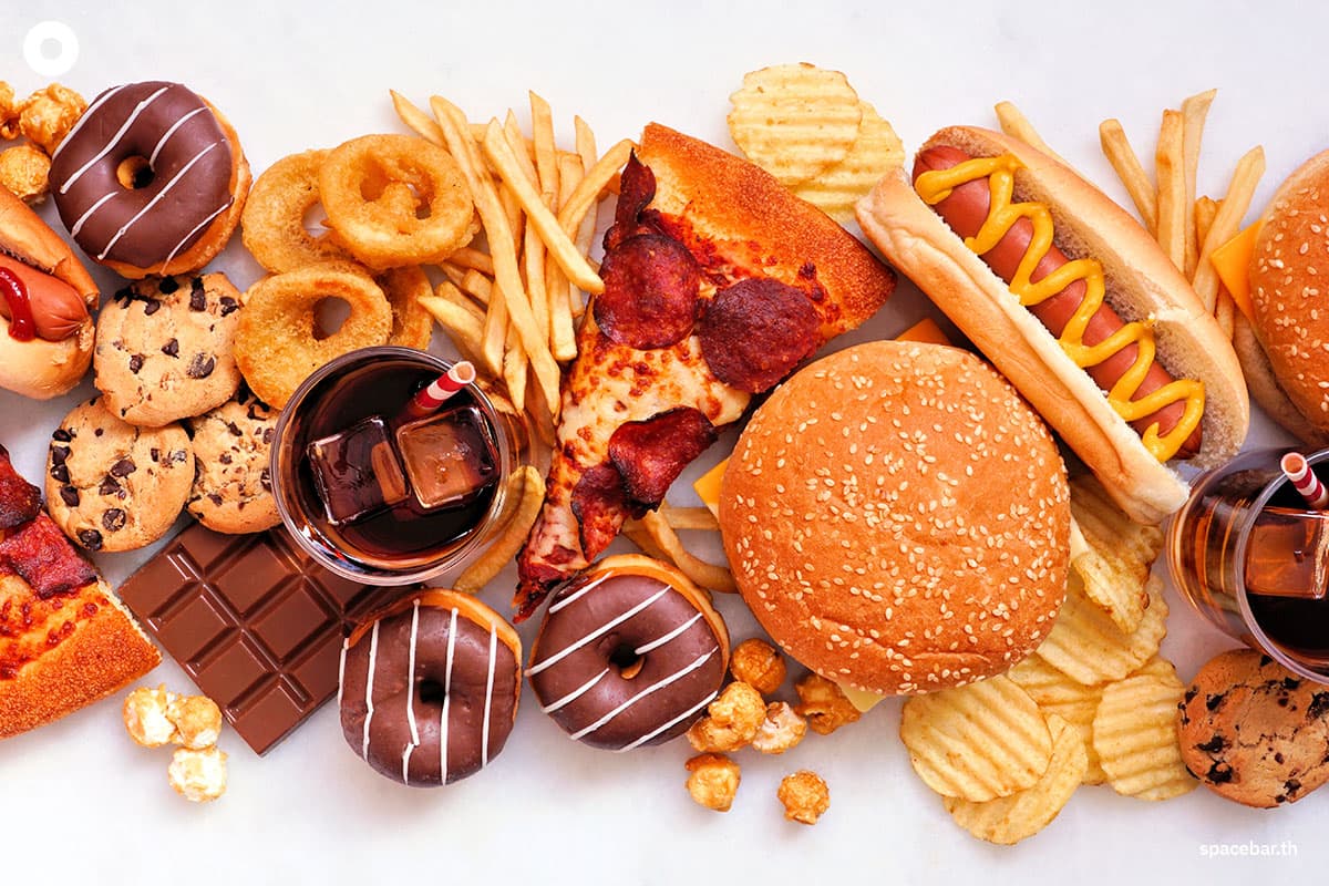 Eating_ultraprocessedfood_with_healthy_food_link_to_higher_risk_of_cognitive_decline_and_stroke_study_found_SPACEBAR_Pho_2_e89baa4c33.jpg