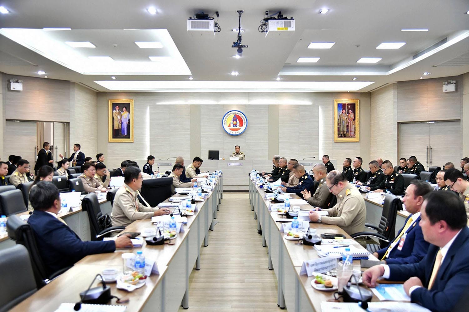 โฆษก กอ.รมน. ยอมรับ กอ.รมน. เตรียมงัด พ.ร.ก.ฉุกเฉิน ใช้บางอำเภอ อีกครั้ง