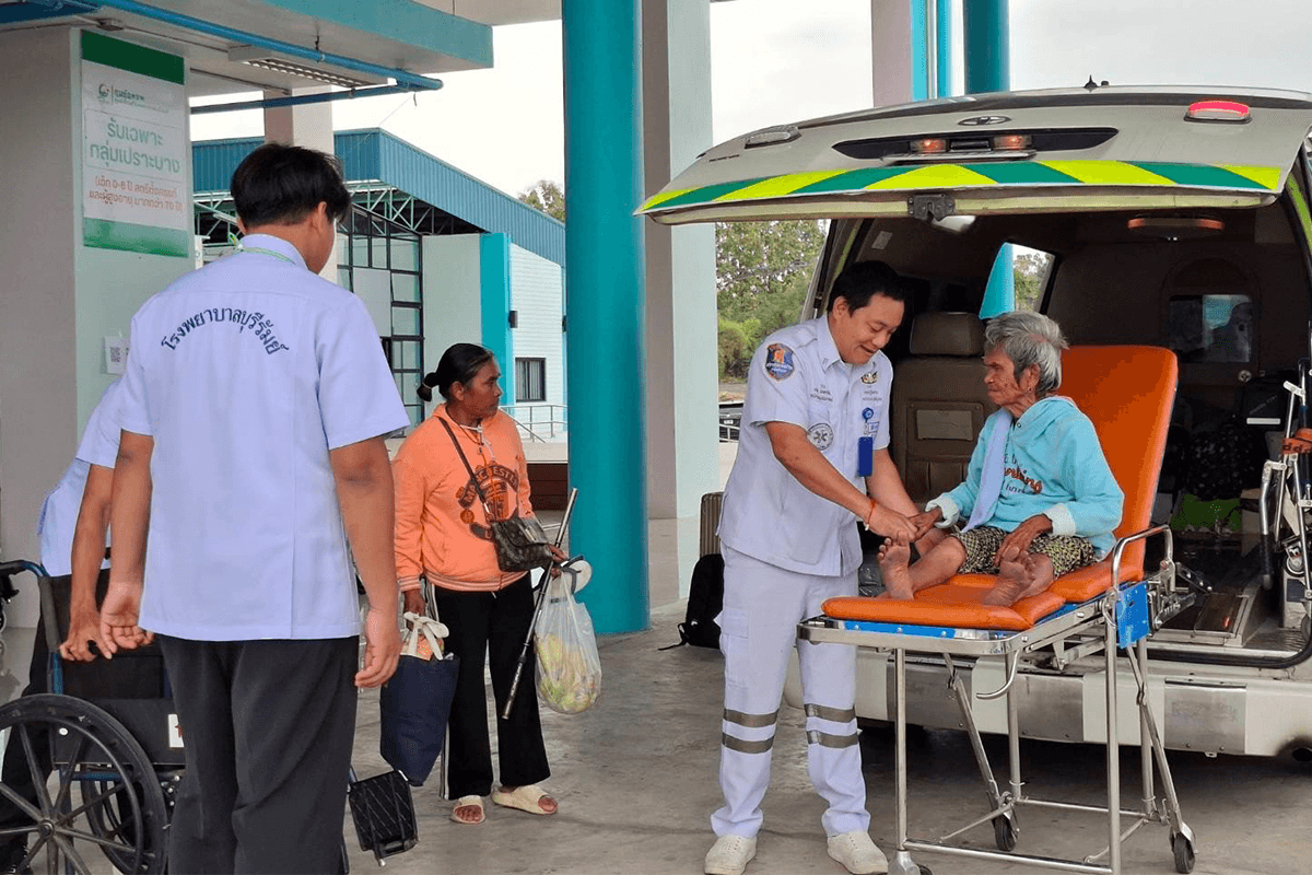 Khon-Kaen-Emergency-Medical-Services-adjusts-plans-to-cope-with-the-energy-crisis-SPACEBAR-Photo04.png