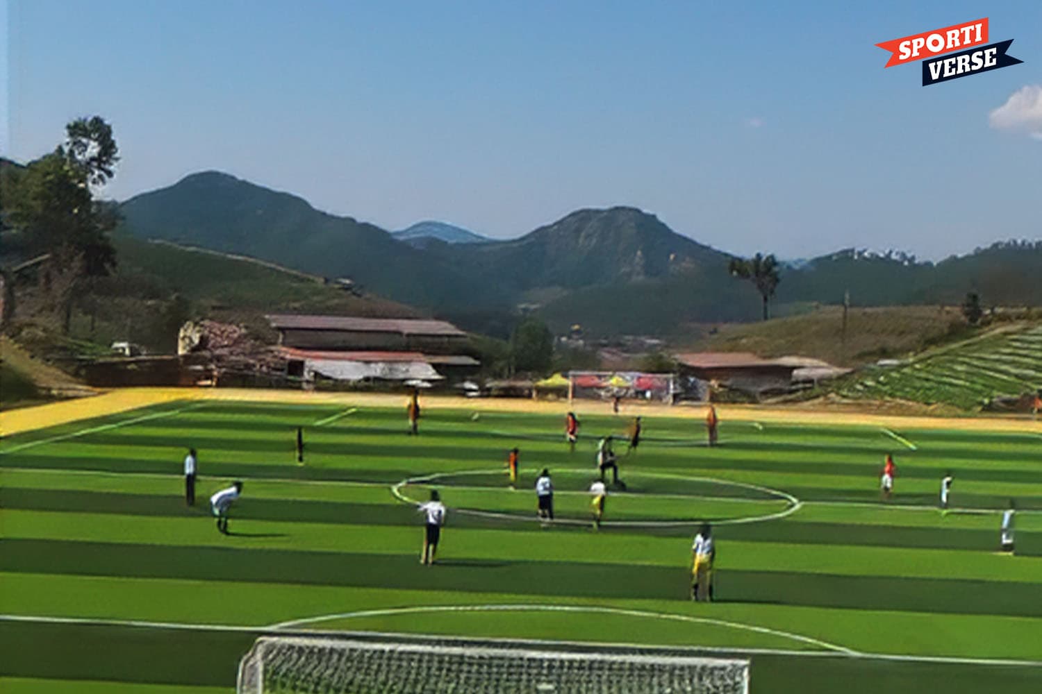 ดีใจแทนน้องๆ! แมนยูฯ จับมือ DHL Express สร้างสนามบอลบนดอยที่เชียงใหม่